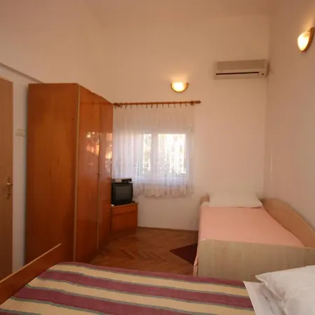 Apartment With Wifi - 6987 Pula